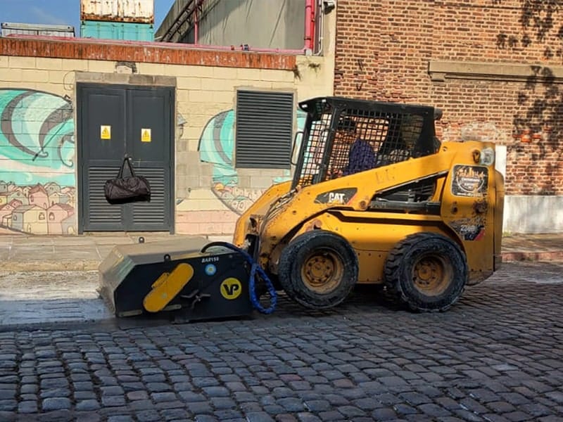 Limpieza y mantenimiento de calles, galpones o zonas industriales